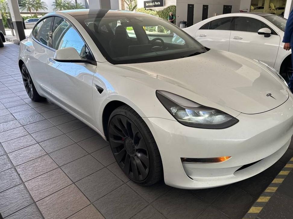 TESLA MODEL 3 2023 5YJ3E1EC2PF581181 image